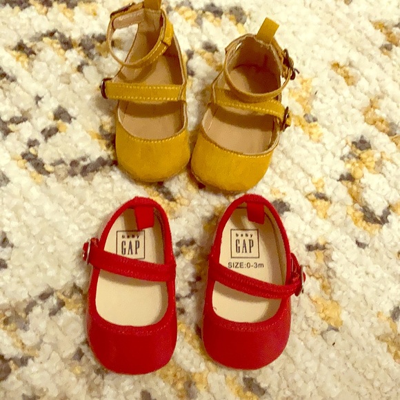 mustard baby shoes